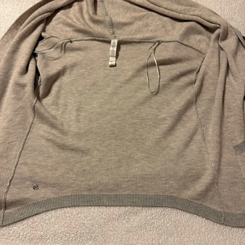 Lululemon Gray Cabin Yogi Wrap Heathered Medium Grey Hooded Cardigan Sweater